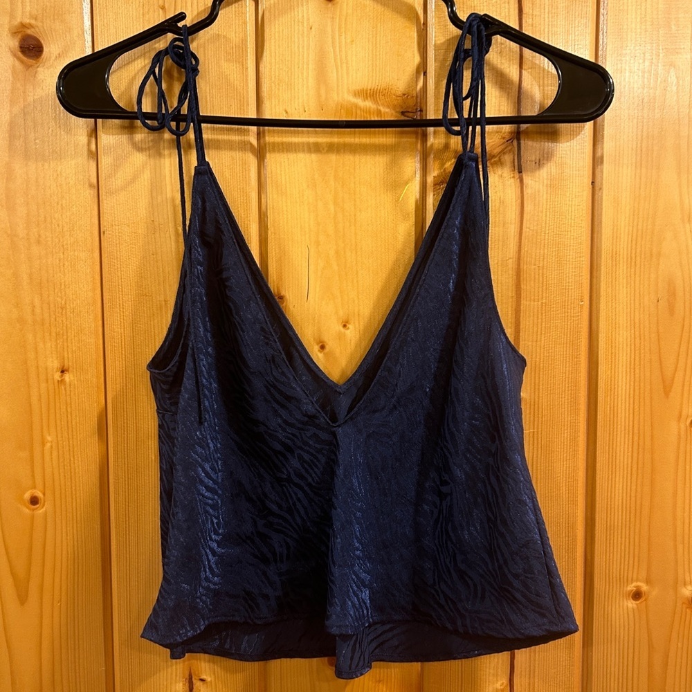 Victoria’s Secret Blue Zebra Sleep Set Pajamas Top and Bottoms Shorts - Picture 5 of 10